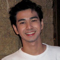 Putus dari Velove, Raffi Ahmad Gandeng Julie Estelle