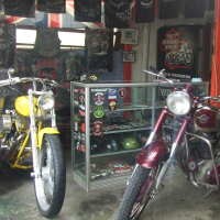 Merchandise Brotherhood Terus Diburu