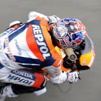 Hayden Pertegas Dominasi