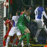 Gol Telat McCarthy Selamatkan Blackburn