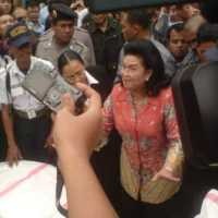 Jubir Presiden: Semuanya Diserahkan kepada Menkes