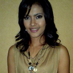 Lola Amaria Dipaksa Akting Oleh Produser