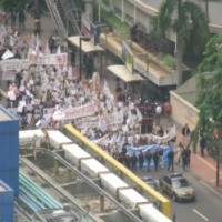 Buruh Demo, Lalu Lintas Kendaraan di Bundaran HI Macet