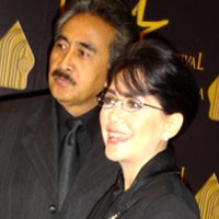 Widyawati Kangen Dikritik Sophan Sophiaan