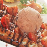 Renyah Lembut Dibelai Brussels Waffle