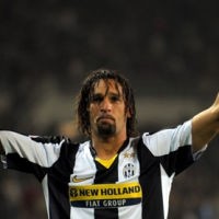 Lippi Tutup Pintu Amauri