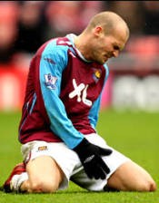 Kehilangan Beckham, MLS Kedatangan Ljungberg
