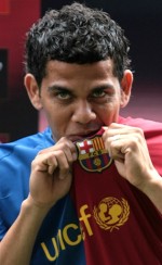 Alves Ingin Langsung Sapu Gelar