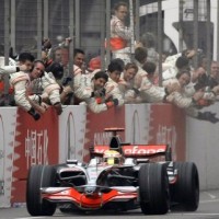 Gelar untuk McLaren