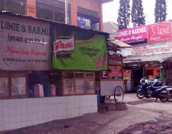 Pesona Lezatnya Lomie Imam Bonjol