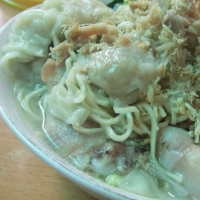 Porsi Edan Mie Akung Bikin Kenyang