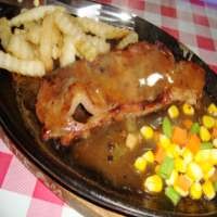 Terbuai Kelezatan Chicken Cordon Bleu dan BBQ Calamari