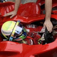 Massa Kedua, Hamilton Kesembilan