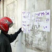 Selebaran Tolak Eksekusi Amrozi Cs Kembali Bertebaran