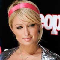 Paris Hilton: Para Pria Hanya Memanfaatkan Saya!