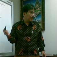 Bulog Jadi Distributor Pabrik Gula BUMN