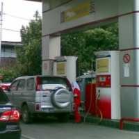 Harga Bensin dan Solar Mestinya Bisa Turun Rp 800/liter