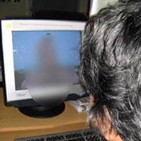 Sediakan Koleksi Film Porno, Warnet di Kediri Digerebek 