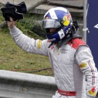 Pensiun, DC Kesal Campur Puas