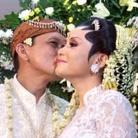 Al Amin Sumringah di Sidang Cerai