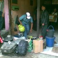 Pemilik Rumah Berutang, Warung Bakso Diusir