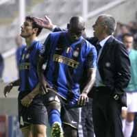 Mourinho: Inter Bagi-bagi Hadiah Natal