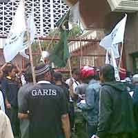 Massa FUI Demo Kejagung, Tuntut Evaluasi Eksekusi Amrozi cs