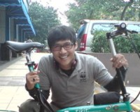 Capek Naik Moge, Nugie Pilih Sepeda