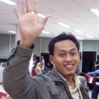 Yang Jalan-jalan ke Negeri Orang