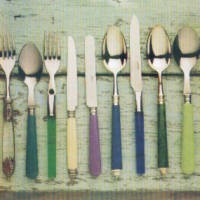 Merawat Sendok dan Garpu