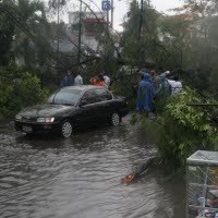 Malam Tiba, UGM Gelap Gulita
