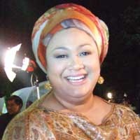 Gosip Hutang Ganggu Ketenangan Hughes