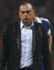 Grant Ingin Kembali ke Inggris