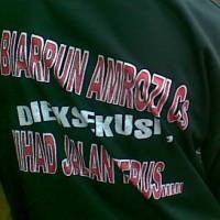 Santri Ponpes Al Islam Buat Kaos Dukungan Amrozi