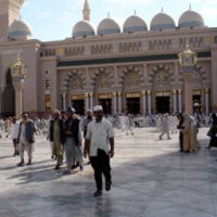 Berebut Taman Surga Di Roudoh