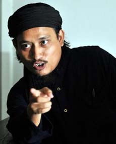 Jenazah Imam Samudra Langsung Meluncur ke Rumah Mertua