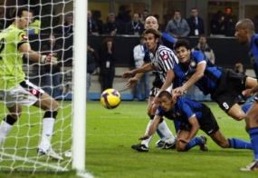 Lagi, Inter Menang di Injury Time