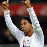 Dinho Sudah Mau Naik Gaji