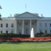 Cracker China Serang Gedung Putih