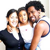 Edo Kondologit Sidang Cerai di Hari Pahlawan