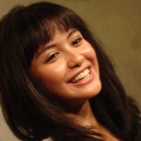 Ringgo-Revalina Pacaran Santai