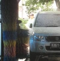Sehari Bisa Nyuci 125 Mobil
