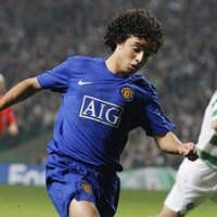 Menjajal Darah Muda Setan Merah