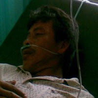 Lari Tunggang-langgang Sampai Menceburkan Diri ke Bak Mandi