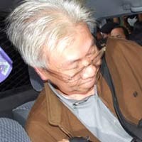 Jelang Vonis, Oey Hoey Tiong Tertidur Pulas