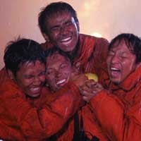 Si Jago Merah: Komedi Pantang Menyerah