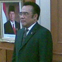 Pemerintah Baru 2009 Dihantui Krisis Finansial Global 