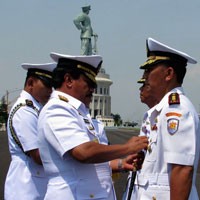 
Komandan Wing Udara Koarmatim Diserahterimakan