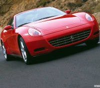AutoShow Surabaya Hadirkan Ferrari Scaglietti