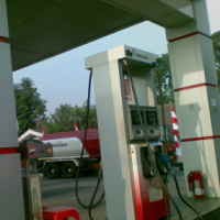 Tiga Alasan Harga Solar Belum Turun